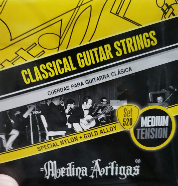 Cuerdas Clasica Criolla 520 Doradas Medina Artigas BASE