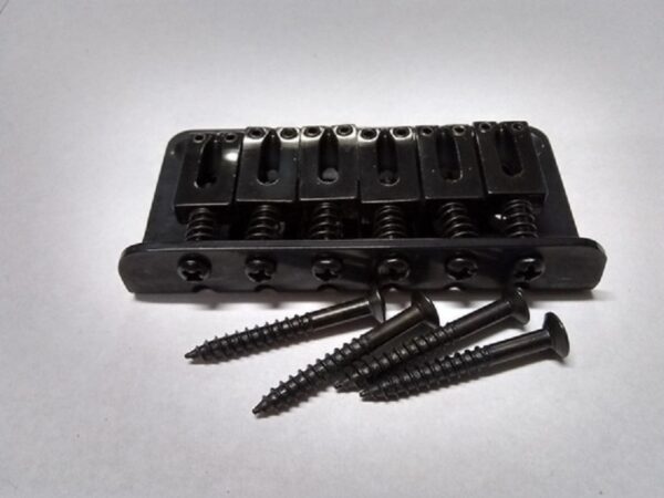 Puente Fijo BG2001 P/Stratocaster Negro Sinew LA FUSA