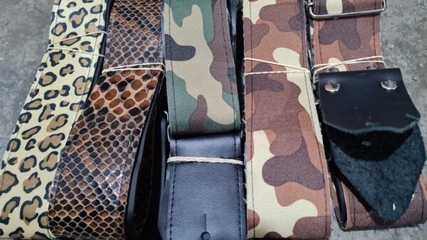 Correa De Guitarra 90800 Ancho 5mm Simil Cuero Estampada PARQUER