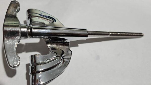 Tornillo Mariposa CW01 de 115mm Con Grampa Lazer ALEYMAR