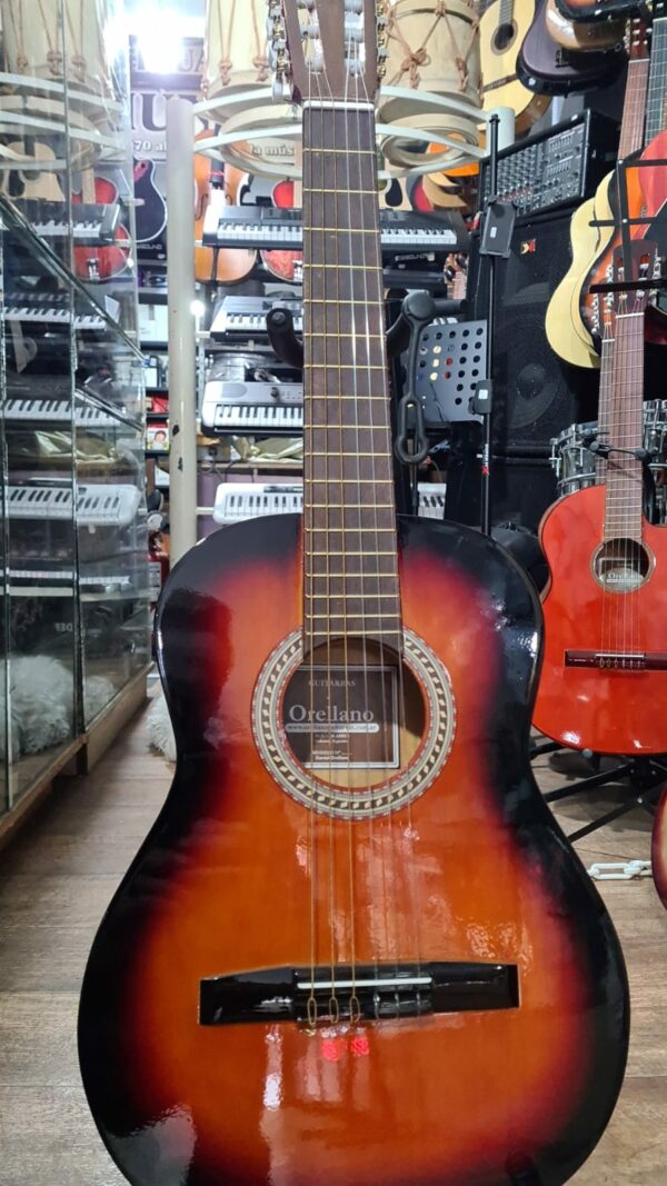 Guitarra Criolla Clasica 3/4 Mediana de Estudio Superior 30A Casa Orellano 100% Nacional