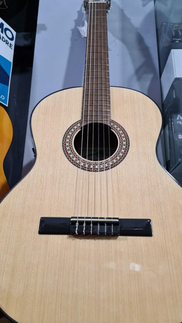 Guitarra Clasica Criolla de Estudio T50 Antigua Casa Nuñez Con Microfono-Afinador Digital