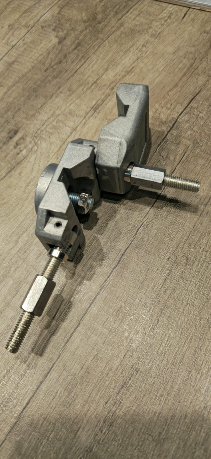 Clamp CLAM3 De Una Boca Con Giro Lazer ARVILLA - Imagen 2