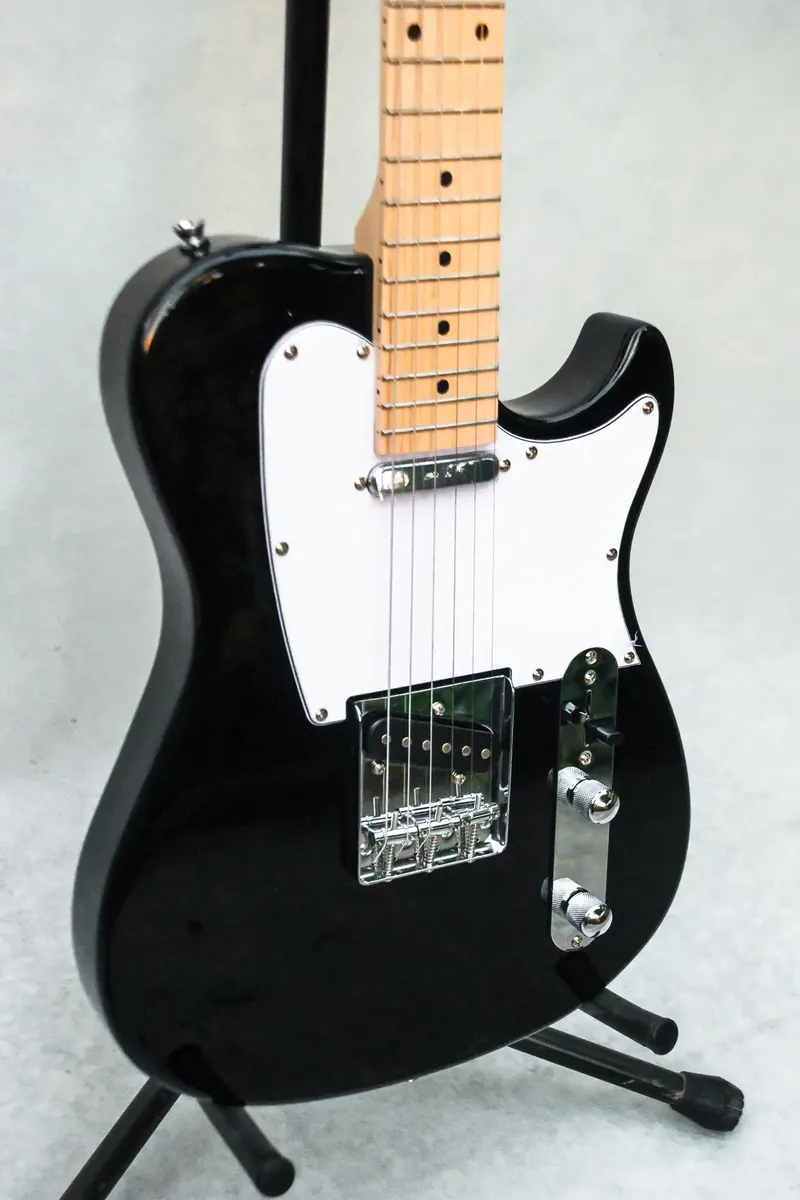 Guitarra Electrica Telecaster GTX100MBK Negra Smith SHOWROOM - Imagen 2