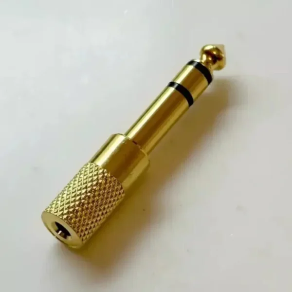 Ficha Conector Adaptador AD20 Hembra 3,5 St. A Macho 6.5 St. Metálico Dorado Redtone MAGIC MUSIC